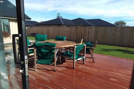 Photo of property in 23 Louden Place, Wakefield, 7025