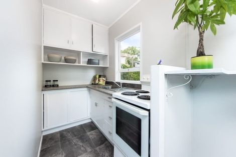 Photo of property in 147 Rangatira Road, Beach Haven, Auckland, 0626