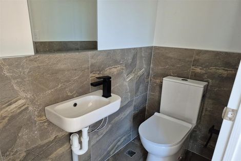 Photo of property in 21 Waikaha Street, Pokeno, 2472