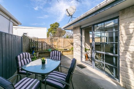 Photo of property in 54 Cambridge Terrace, Masterton, 5810