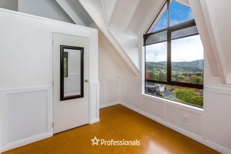 Photo of property in 8 Hobbit Lane, Pinehaven, Upper Hutt, 5371