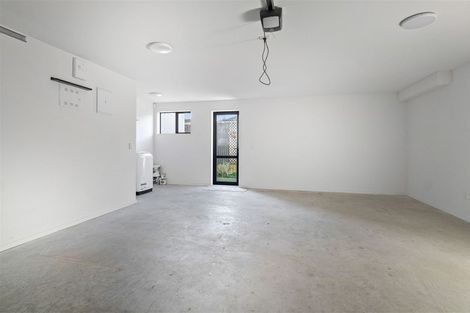Photo of property in 2/324 Stanmore Road, Richmond, Christchurch, 8013