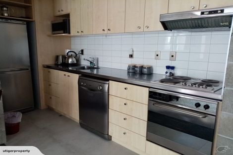 Photo of property in 19/868 Colombo Street, Christchurch Central, Christchurch, 8013