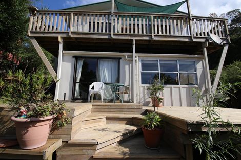 Photo of property in 38 Puketiro Place, Paihia, 0200