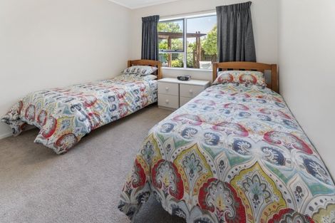 Photo of property in 21 Coleridge Place, Stoke, Nelson, 7011