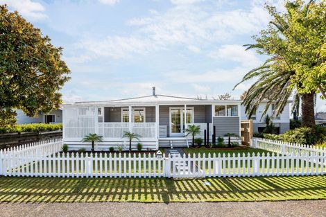 Photo of property in 45a Callender Terrace, Paraparaumu Beach, Paraparaumu, 5032