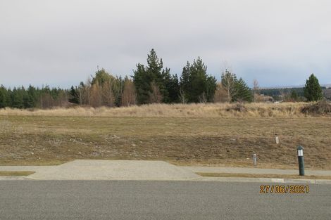 Photo of property in 28 Mistake Drive, Lake Tekapo, 7999