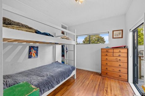 Photo of property in 14 Te Arai Point Road, Te Arai, Wellsford, 0975