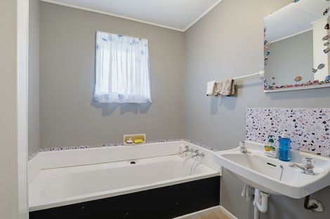 Photo of property in 1b Cedar Drive, Aramoho, Whanganui, 4500
