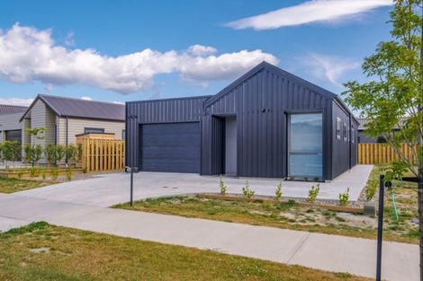 Photo of property in 26 Obelisk Street, Wanaka, 9305