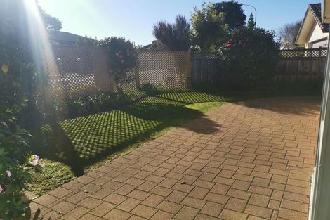 Photo of property in 6 Longford Park Drive, Takanini, 2112