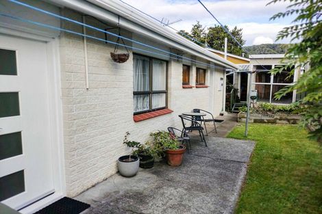 Photo of property in 1/26 Marlborough Street, Silverstream, Upper Hutt, 5019