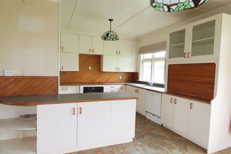 Photo of property in 328 Arapaepae Road, Levin, 5571