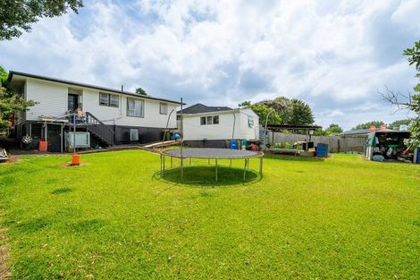 Photo of property in 5 Leonard Place, Otara, Auckland, 2023