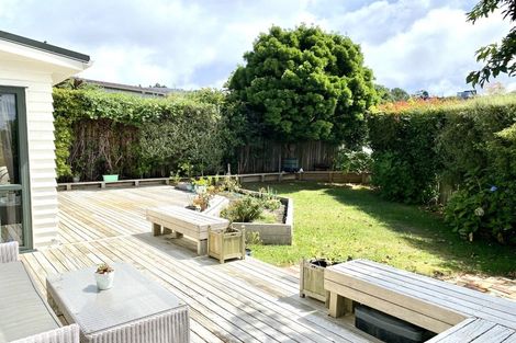 Photo of property in 21 Macnay Way, Murrays Bay, Auckland, 0630