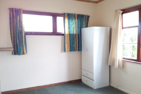 Photo of property in 2 Hobson Place, Takaro, Palmerston North, 4412