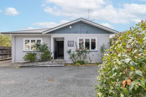 Photo of property in 98 Rifle Range Road, Dinsdale, Hamilton, 3204