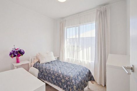 Photo of property in 16 Tahara Crescent, Mount Maunganui, 3116