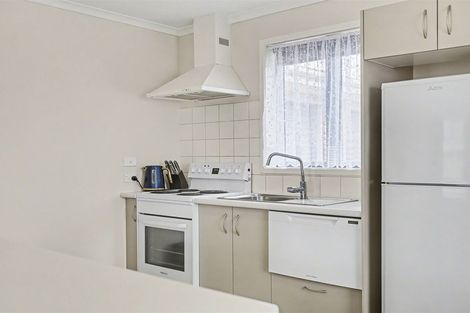 Photo of property in 28b Disraeli Street, Westport, 7825