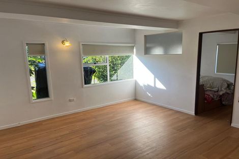 Photo of property in 39 Marvon Downs Avenue, Pakuranga Heights, Auckland, 2010