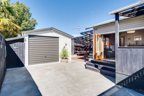 Photo of property in 1 Campaign Street, Napier South, Napier, 4110