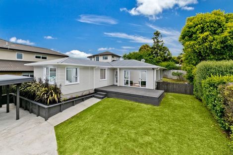 Photo of property in 114a Pooks Road, Ranui, Auckland, 0612