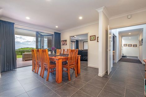 Photo of property in 78 County Heights Drive, Aokautere, 4471