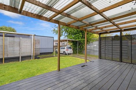 Photo of property in 4 Williams Place, Fairfield, Hamilton, 3214