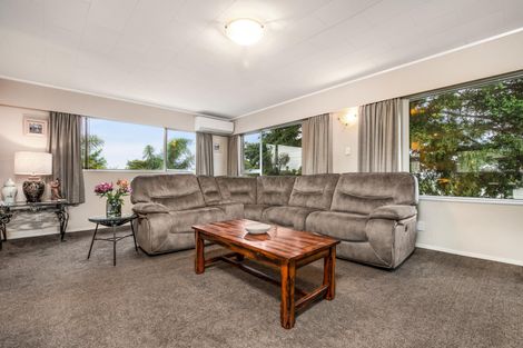 Photo of property in 22b Wairere Road, The Gardens, Auckland, 2105