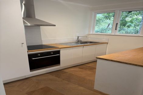 Photo of property in 233 Konini Road, Titirangi, Auckland, 0604