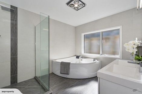 Photo of property in 11 Castleton Way, Flagstaff, Hamilton, 3210