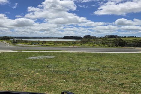 Photo of property in 26 Orawahi Road, Glenbrook, 2681