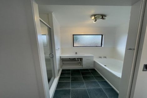 Photo of property in 2 Fairdale Avenue, Red Hill, Papakura, 2110