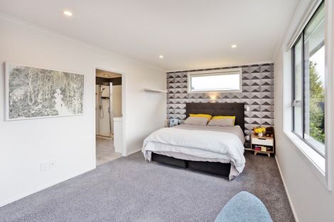 Photo of property in 17 Mary Street, Otautau, 9610