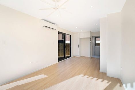 Photo of property in 9/1 Waters Place, New Lynn, Auckland, 0600