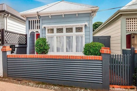 Photo of property in 92 Rintoul Street, Newtown, Wellington, 6021