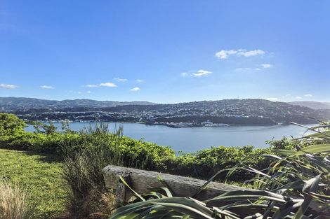 Photo of property in 23 Rangitane Street, Maupuia, Wellington, 6022