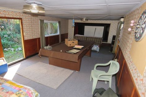 Photo of property in 253 Palmerston Street, Westport, 7825