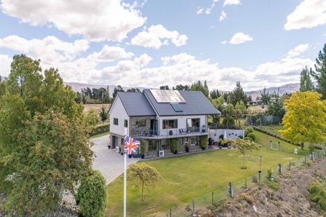 Photo of property in 233 Letts Gully Road, Letts Gully, Alexandra, 9393