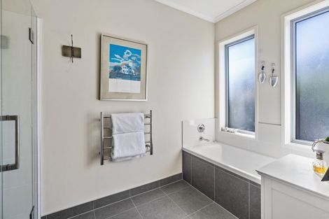 Photo of property in 9 Wrybill Way, Point Wells, Warkworth, 0986