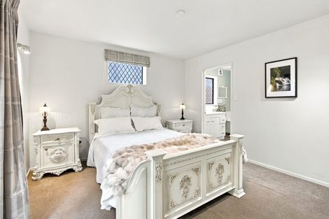 Photo of property in 2/57b Cashmere Road, Cashmere, Christchurch, 8022