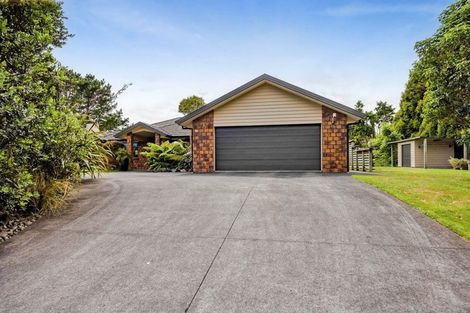 Photo of property in 271 Henwood Road, Paraite, New Plymouth, 4372