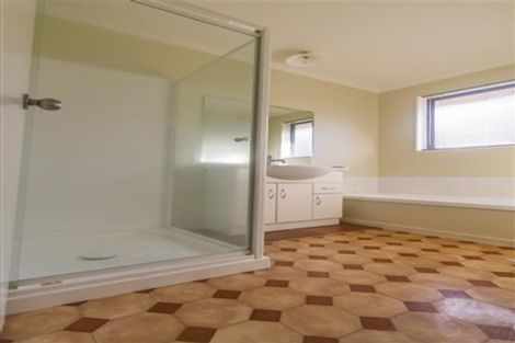 Photo of property in 3 Taranui Place, Ohauiti, Tauranga, 3112