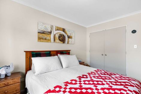 Photo of property in 3 Russell Street, Marton, 4710