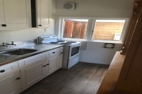 Photo of property in 2/87 Rakau Road, Hataitai, Wellington, 6021