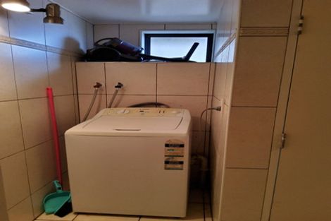 Photo of property in 81 View Road, Houghton Bay, Wellington, 6023