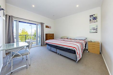 Photo of property in 5 Hakawai Avenue, Takanini, 2112