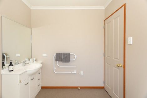 Photo of property in 25 Hannah Place, Holmes Hill, Oamaru, 9401