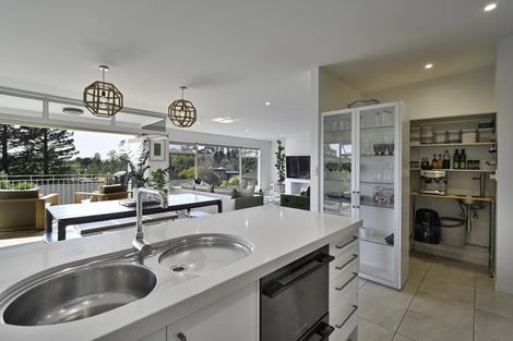 Photo of property in 3 Hikanui Drive, Havelock North, 4130