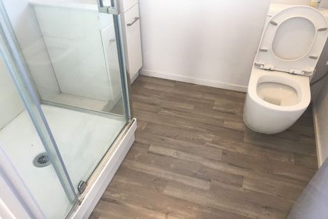 Photo of property in 10/126 Lynwood Road, New Lynn, Auckland, 0600